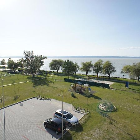 Silver Beach 301 Apartman Siofok Apartment Exterior photo